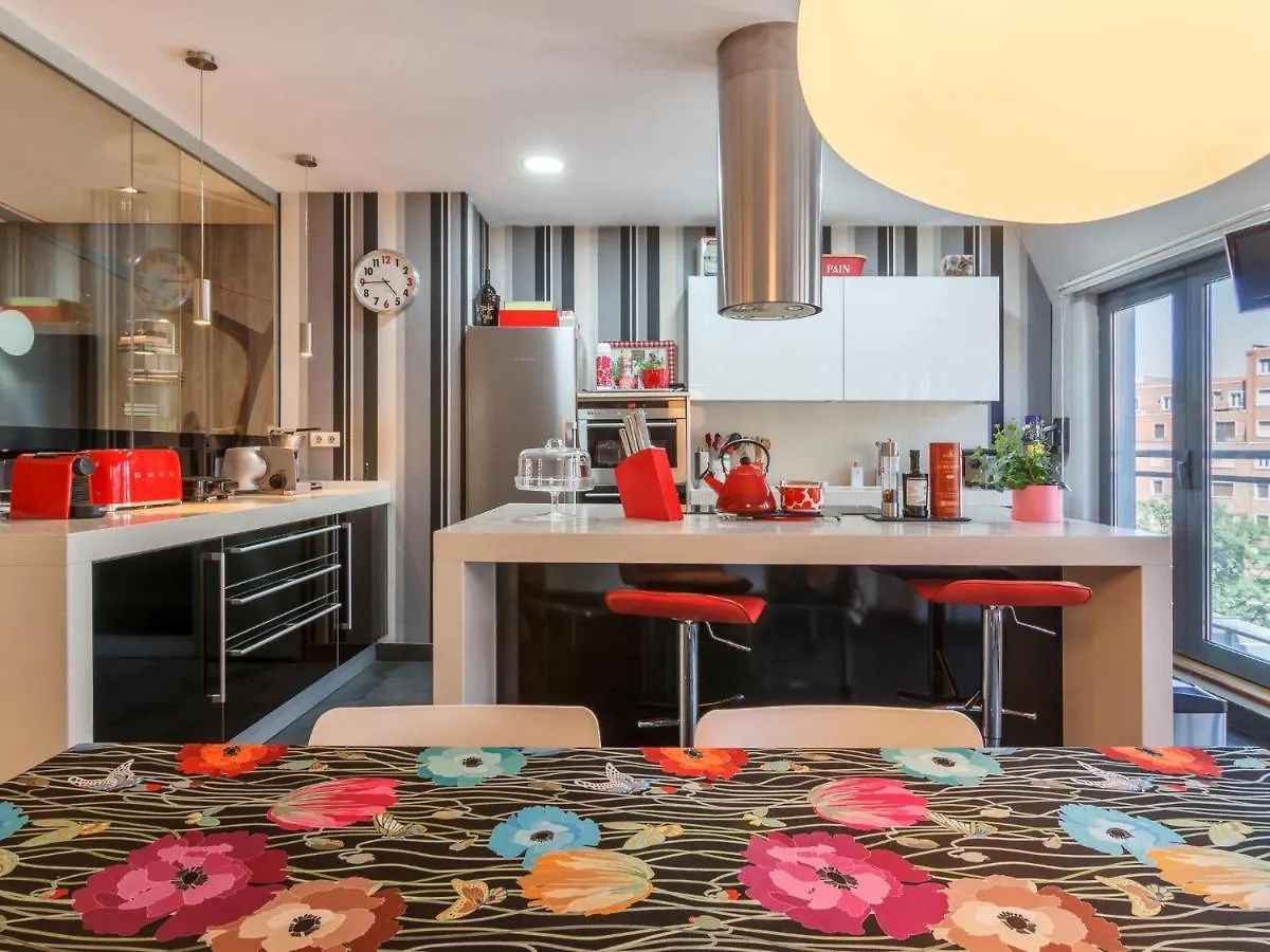 Apartamento De Diseno Con Parking Apartment Bilbao